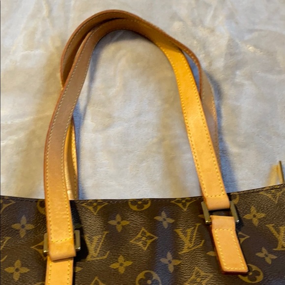 SOLD Authentic Louis Vuitton handbag - Picture 3 of 13